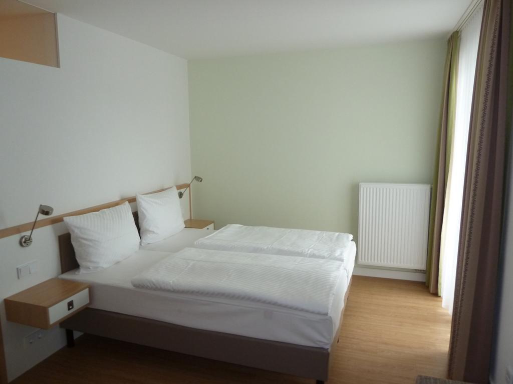 Hotel Goor Und Apartmenthaus Lauterbach  Exterior foto